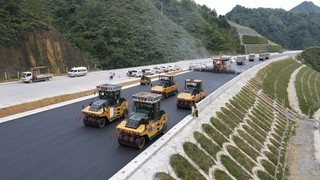 重遵擴容項目路面24標:“微創新”助力高速公路高質量建設